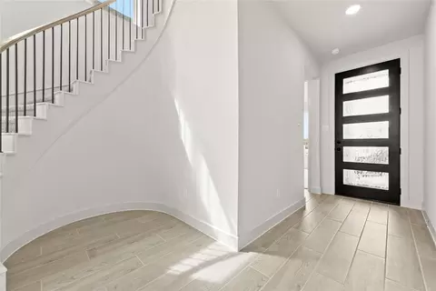 Entry Way - 4419 Ruby Garden Ct, Fulshear, TX 77441 photo 3 of 4