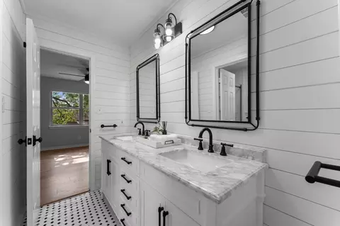 Bath - 8911 Tranquil Park Dr, Spring, TX 77379 photo 6 of 6