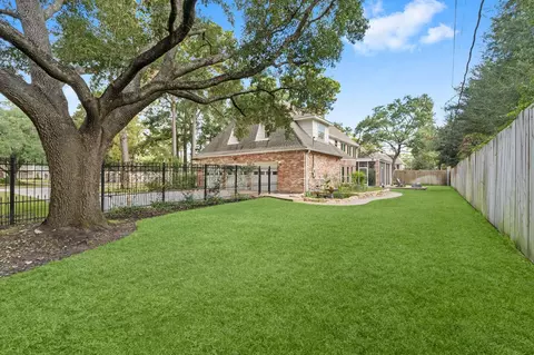 Exterior - 8911 Tranquil Park Dr, Spring, TX 77379 photo 6 of 7