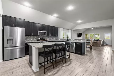 2207 Islawild Way, Santa Fe, TX 77510