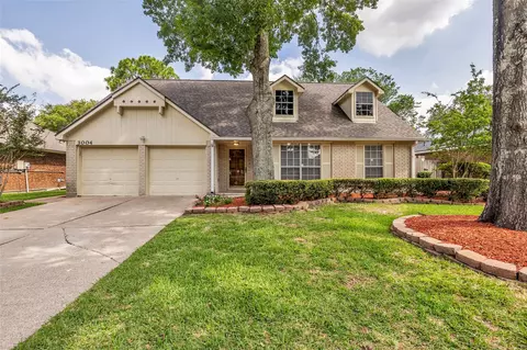 3004 Cloverdale Dr, League City, TX 77573