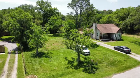 6519 Pinecrest, Hitchcock, TX 77563