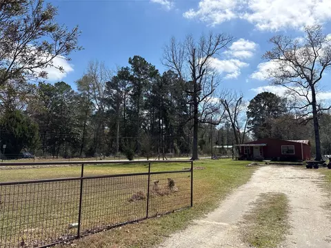 Other - 1821 E Beverly Dr, Shepherd, TX 77371 photo 1 of 9