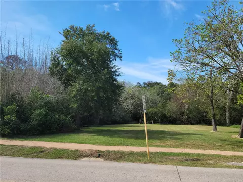 3309 Todville Rd, Seabrook, TX 77586
