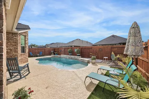 Exterior - 17064 Easter Lily, Conroe, TX 77385 photo 4 of 5