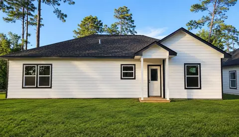 Exterior - 154 Brahman, Onalaska, TX 77360 photo 2 of 2
