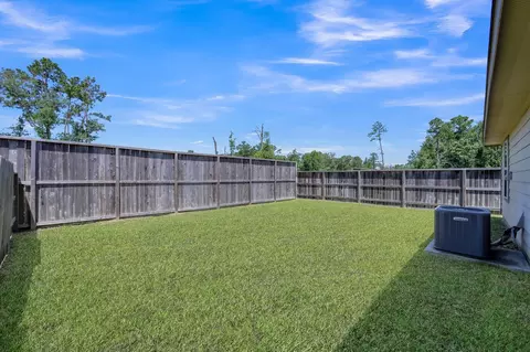 Exterior - 1710 Campos Ct, Conroe, TX 77301 photo 3 of 5