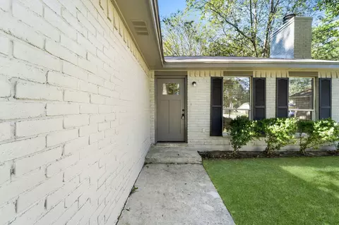 Exterior - 23227 Wintergate Dr, Spring, TX 77373 photo 3 of 4
