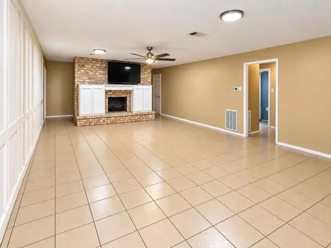 Living - 23031 Earlmist Dr, Spring, TX 77373 photo 1 of 1