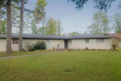 203 Loon River Dr, Huffman, TX 77336