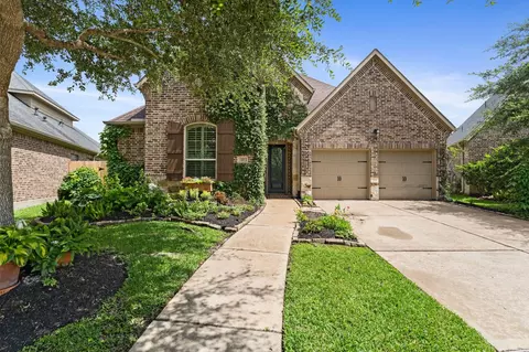 22 Willow Bay Dr, Missouri City, TX 77459