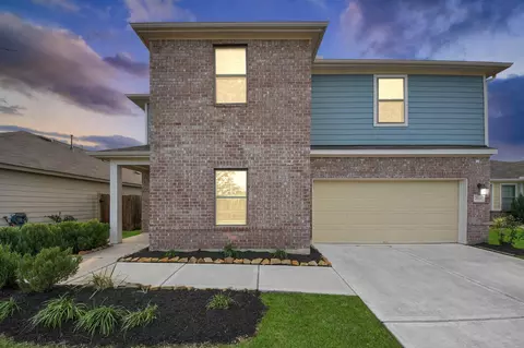 2511 Shining Spur Ct, Alvin, TX 77511