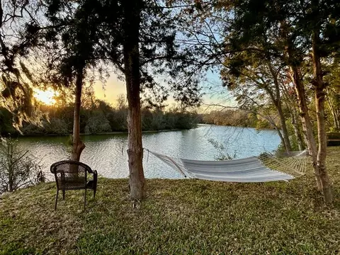 View/Area - 3100 Massengale Ln, Webster, TX 77598 photo 1 of 2