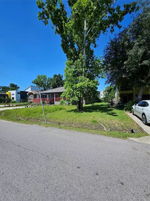 7900 Virgil St, Houston, TX 77088