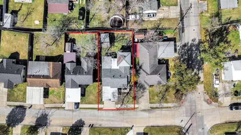 2221 Camille St, Pasadena, TX 77506