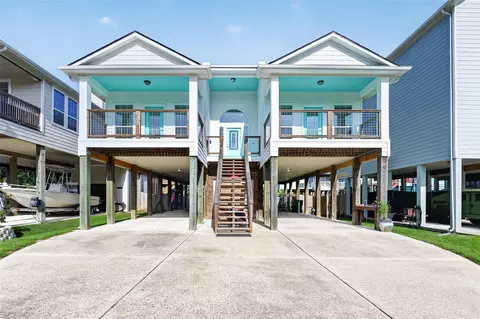 2116 Menard Ave, Seabrook, TX 77586