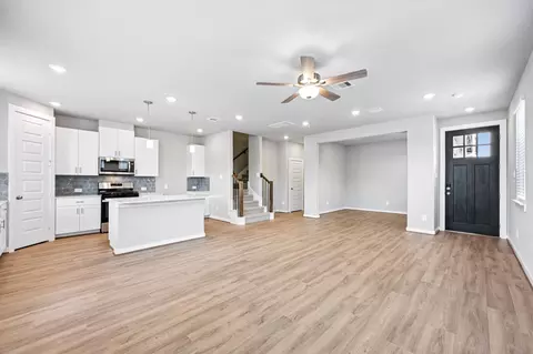 4212 Farm Hollow St, Houston, TX 77080