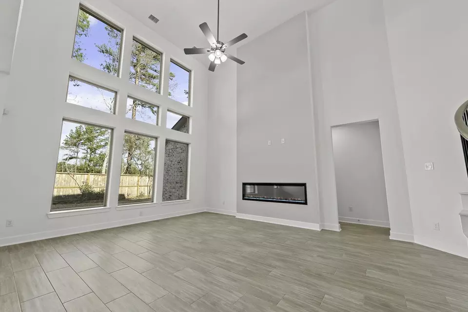 Living - 18807 Ivory Laurel Ct, Hockley, TX 77447 photo 3 of 3