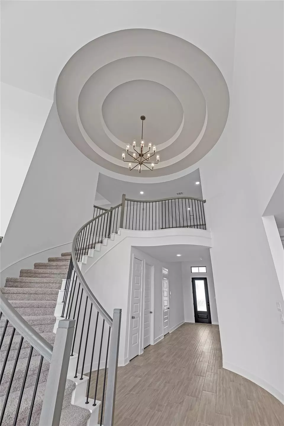 Entry Way - 18807 Ivory Laurel Ct, Hockley, TX 77447 photo 1 of 2