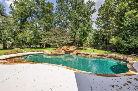 Exterior - 27434 Whispering Maple Way, Spring, TX 77386 photo 7 of 9