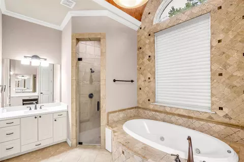 Bath - 27434 Whispering Maple Way, Spring, TX 77386 photo 3 of 6
