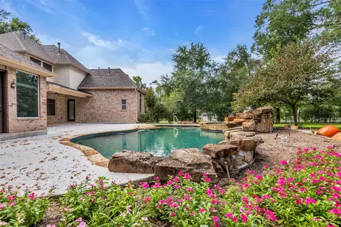 Exterior - 27434 Whispering Maple Way, Spring, TX 77386 photo 6 of 9