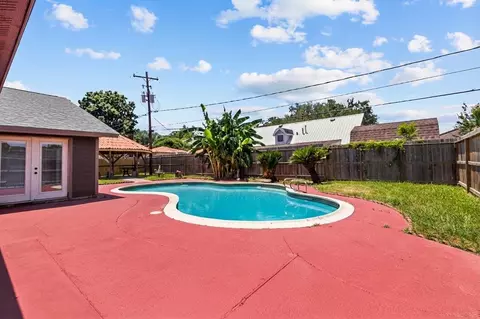Exterior - 2304 Harper Dr, Pasadena, TX 77502 photo 6 of 6