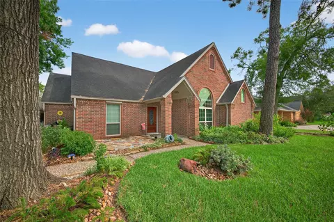 2711 Yost Blvd, Pearland, TX 77581