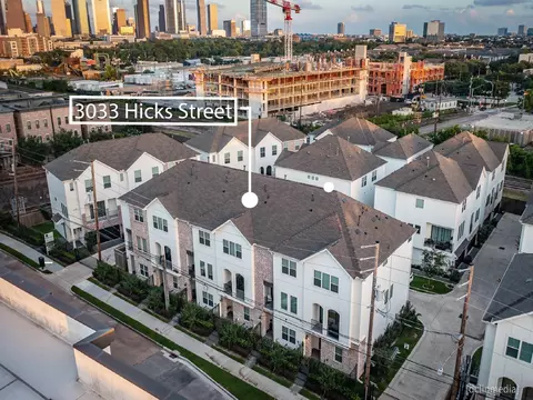 3033 Hicks St, Houston, TX 77007
