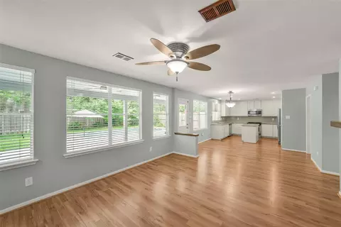 Living - 22 E New Avery Pl, Spring, TX 77382 photo 4 of 9
