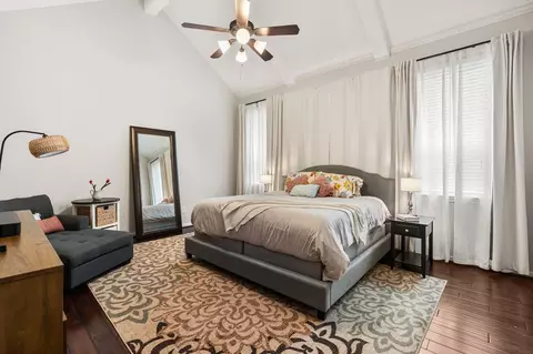 Bedroom - 35 Nagshead Pl, Spring, TX 77389 photo 1 of 5
