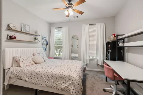 Bedroom - 35 Nagshead Pl, Spring, TX 77389 photo 3 of 5