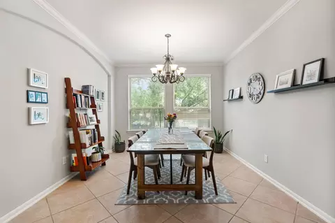 Dining - 35 Nagshead Pl, Spring, TX 77389 photo 2 of 2