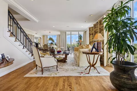 3711 San Felipe St #5A/6A, Houston, TX 77027
