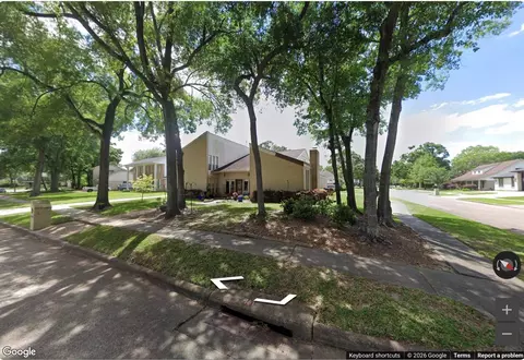 1223 Goldendale Dr, Seabrook, TX 77586