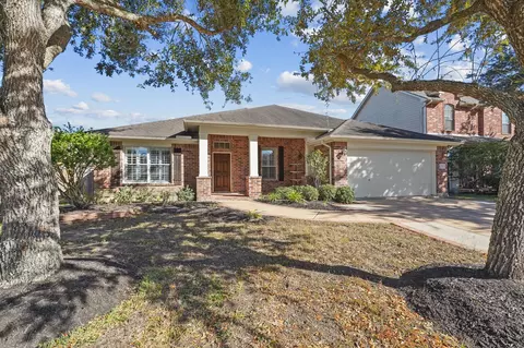 1138 Morning Creek Ln, League City, TX 77573