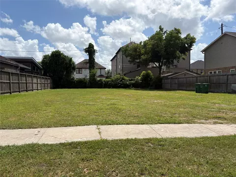 2808 Ruth St, Houston, TX 77004