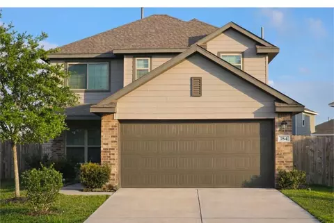 184 Kelly St, Angleton, TX 77515