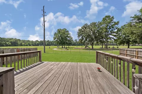 Exterior - 28832 San Bernard River Loop, Spring, TX 77386 photo 10 of 11