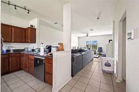 Entry Way - 28832 San Bernard River Loop, Spring, TX 77386 photo 4 of 5