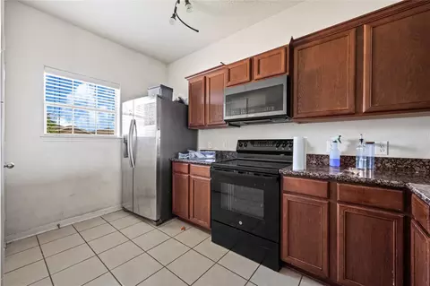 Kitchen - 28832 San Bernard River Loop, Spring, TX 77386 photo 2 of 3