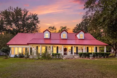 2641 Us-69, Doucette, TX 75942