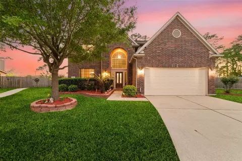 13143 Chatfield Manor Ln, Tomball, TX 77377