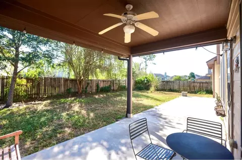 8715 Rocky Knoll Ln, Richmond, TX 77469