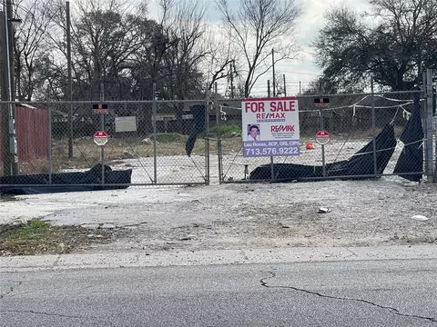 0 John Alber Rd, Houston, TX 77076