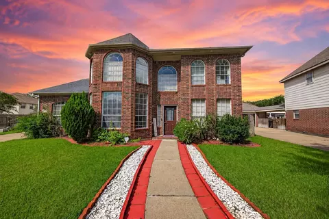 11930 Matagorda Ln, Sugar Land, TX 77498