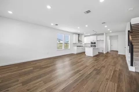 Living - 322 Ruby Ford Dr, Cove, TX 77523 photo 3 of 4