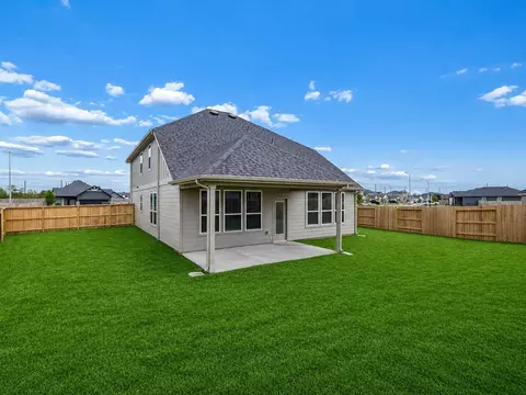 Exterior - 322 Ruby Ford Dr, Cove, TX 77523 photo 3 of 4