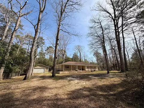 194 28th St, Woodville, TX 75979