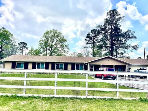 3210 Martha St, Vidor, TX 77662